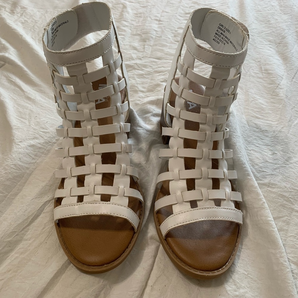 Mia girl heels